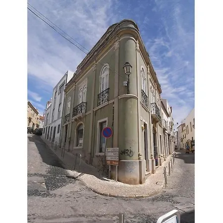 With 1 Bedroom Πλωτό κατάλυμα *